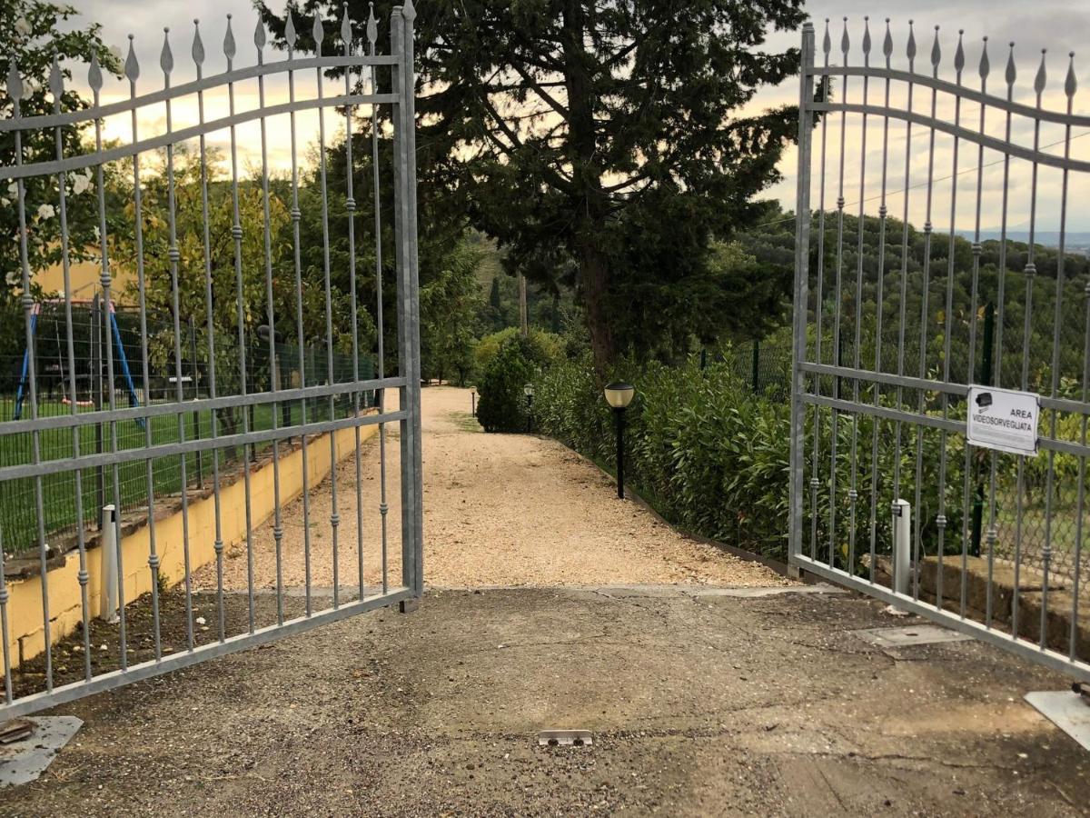 Casale Il Fontanellino - Country House Near Florence Сан Миниато Екстериор снимка