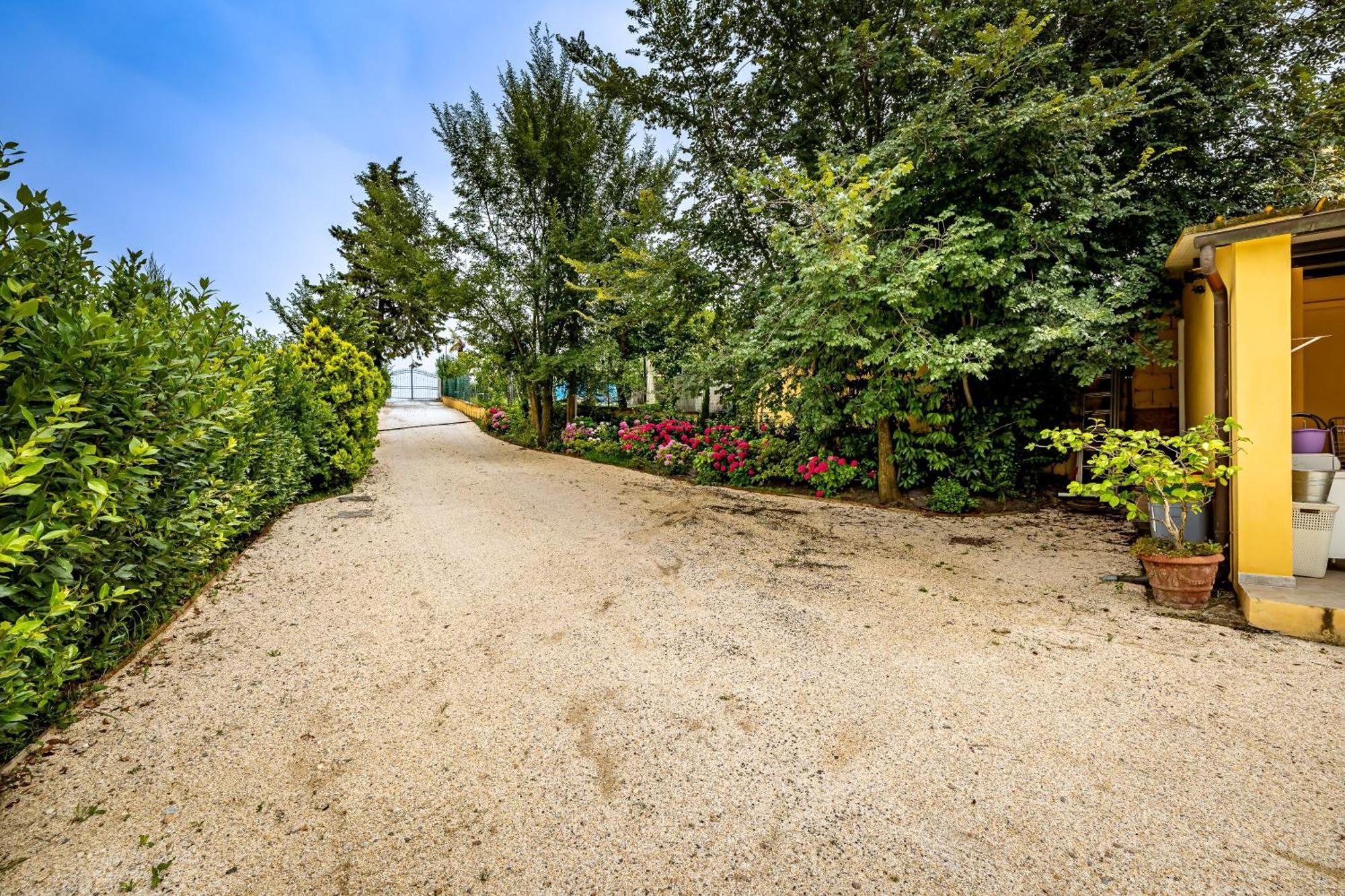 Casale Il Fontanellino - Country House Near Florence Сан Миниато Екстериор снимка